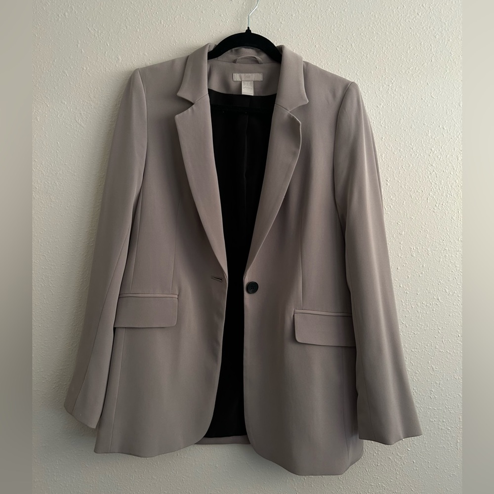 Grey blazer with pockets  - H&M